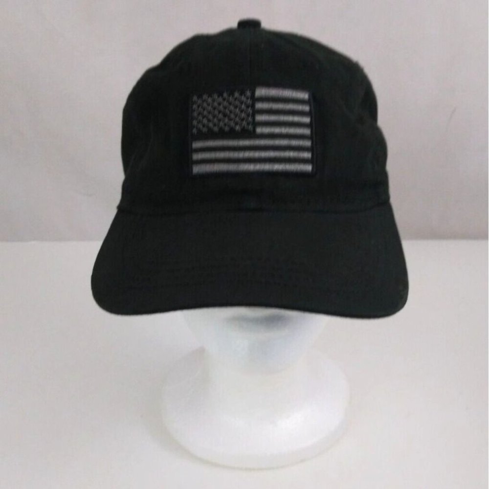 Academy Sports & Outdoors Black Flag Design Embroidered Adjustable Baseball Cap